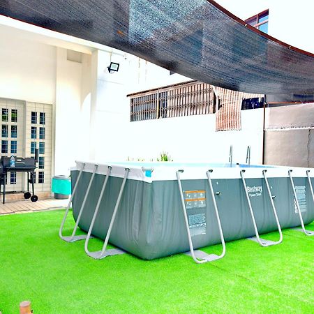 527 Beachhouse L 5 Bedroom With Swimming Pool - 3Min Walk To The Beach Tanjung Bungah  Bagian luar foto