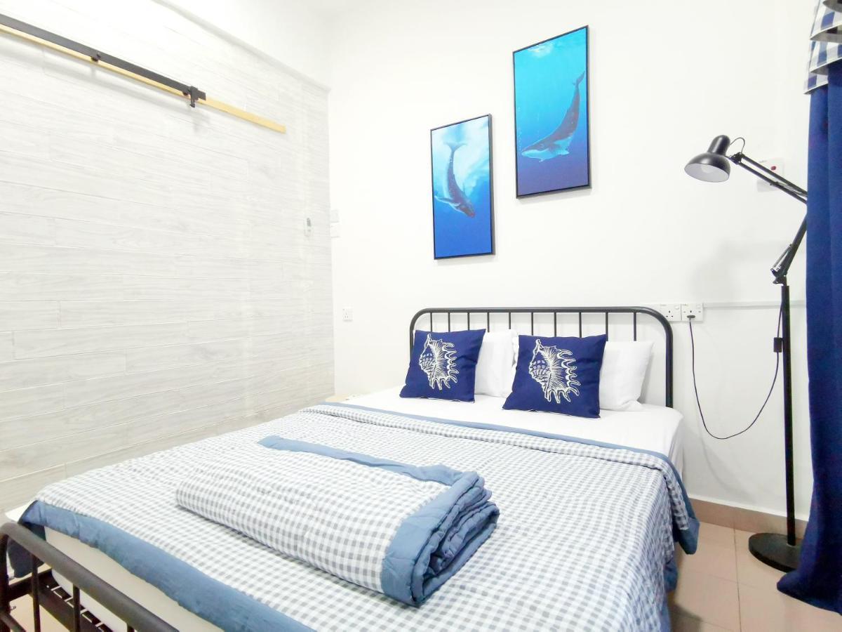 527 Beachhouse L 5 Bedroom With Swimming Pool - 3Min Walk To The Beach Tanjung Bungah  Bagian luar foto