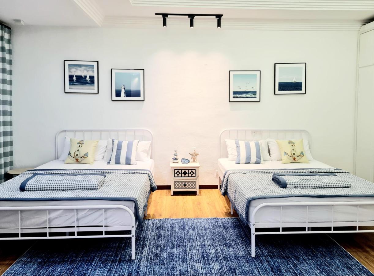 527 Beachhouse L 5 Bedroom With Swimming Pool - 3Min Walk To The Beach Tanjung Bungah  Bagian luar foto